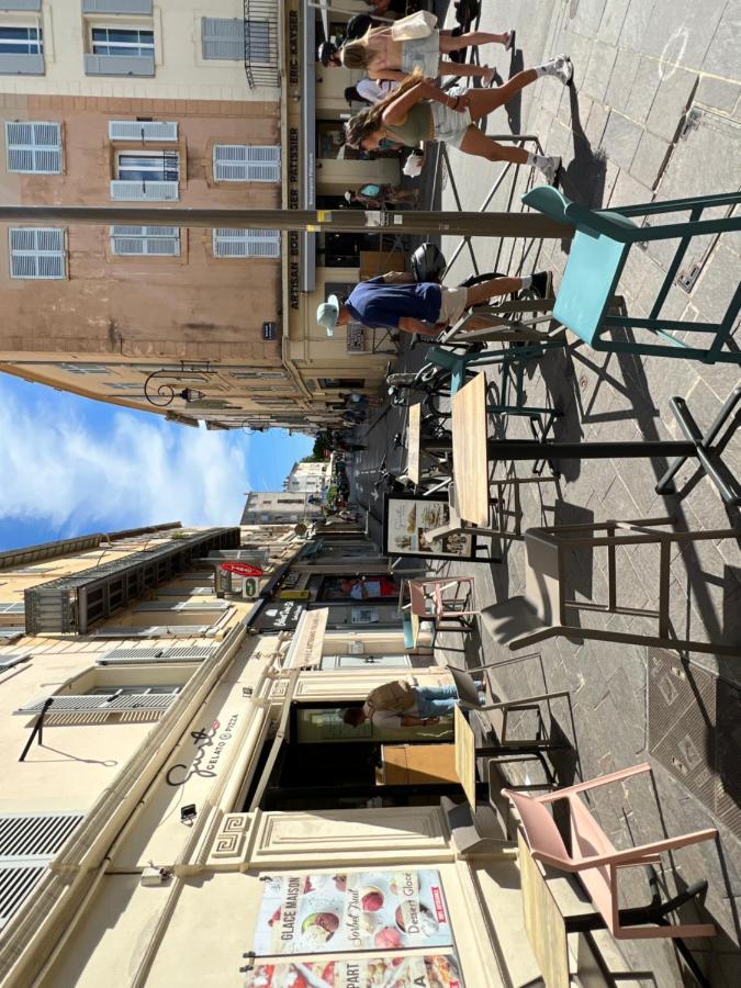 Location Cote D Azur 호텔 앙티브 외부 사진